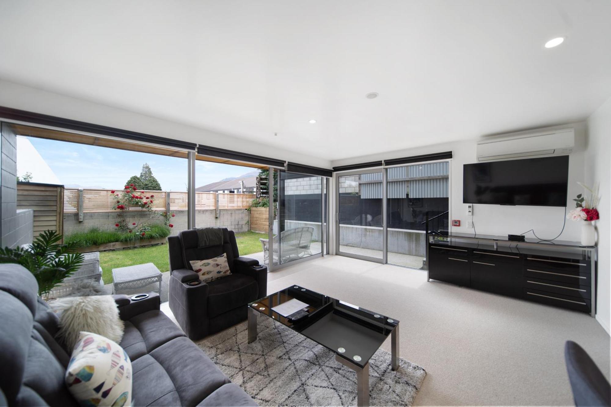 Blackrock Apartments Queenstown Exterior photo